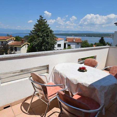Apartments Gabrijel Малинска Екстериор снимка
