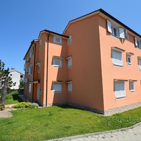 Apartments Gabrijel Малинска Екстериор снимка