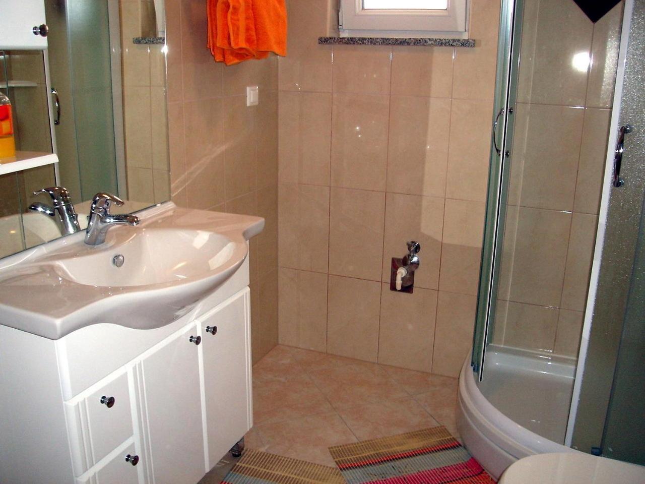 Apartments Gabrijel Малинска Екстериор снимка